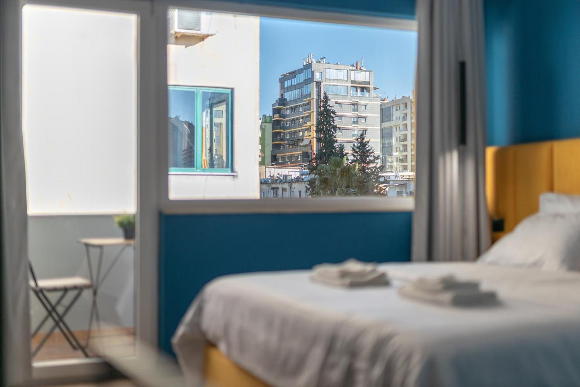 Urban Block Tirana 4* Tirana